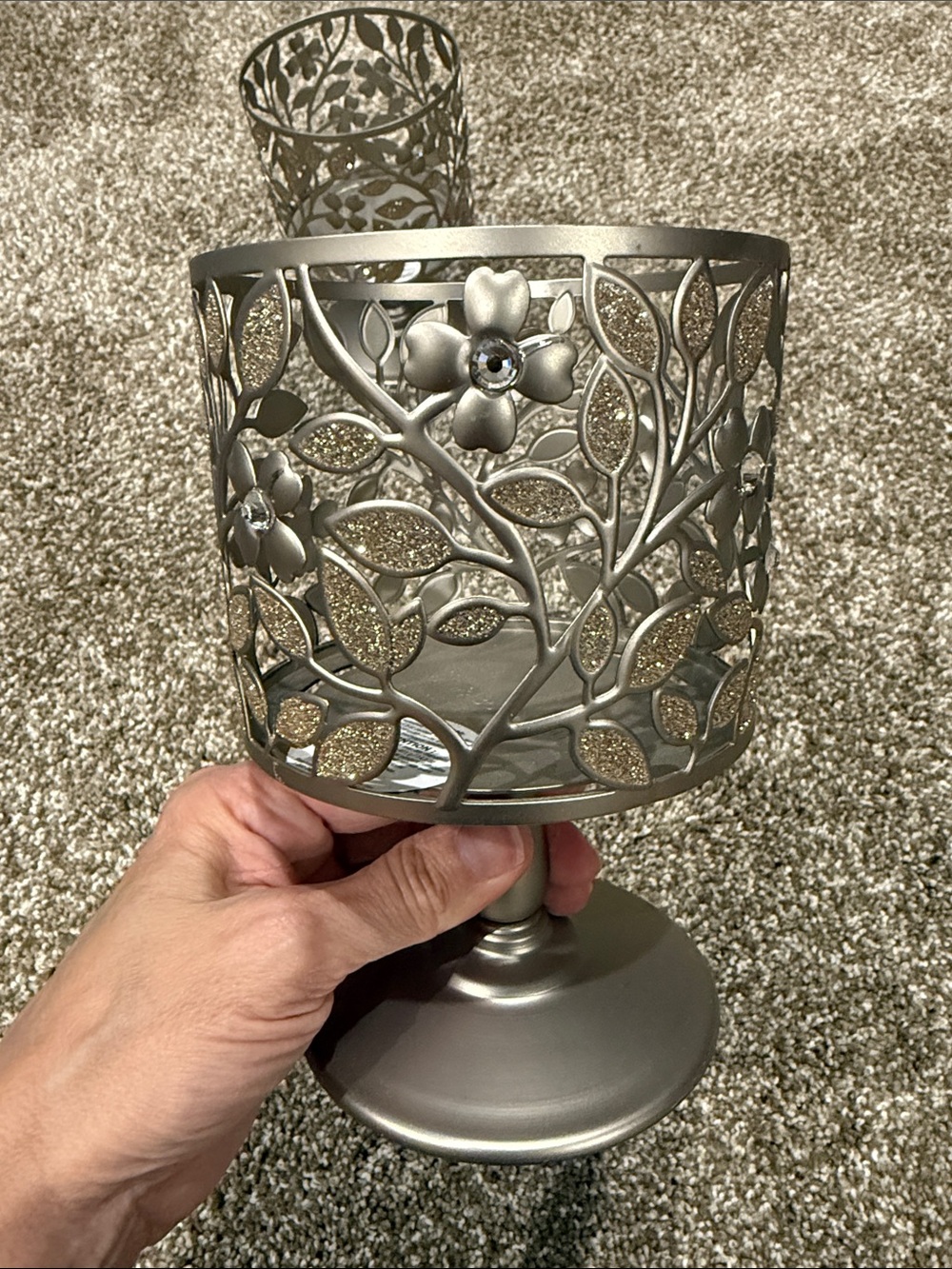 (2) Bath & Body Works Decorative Metal Leaf Candle Holders – Silver - Picture 2 of 5